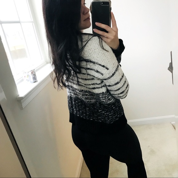 Vince Textured Stripe Wool Blend Sweater Sz M - Picture 5 of 12